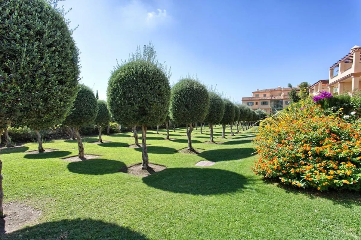 Four Seasons Los Flamingos Hotel Estepona Apartment