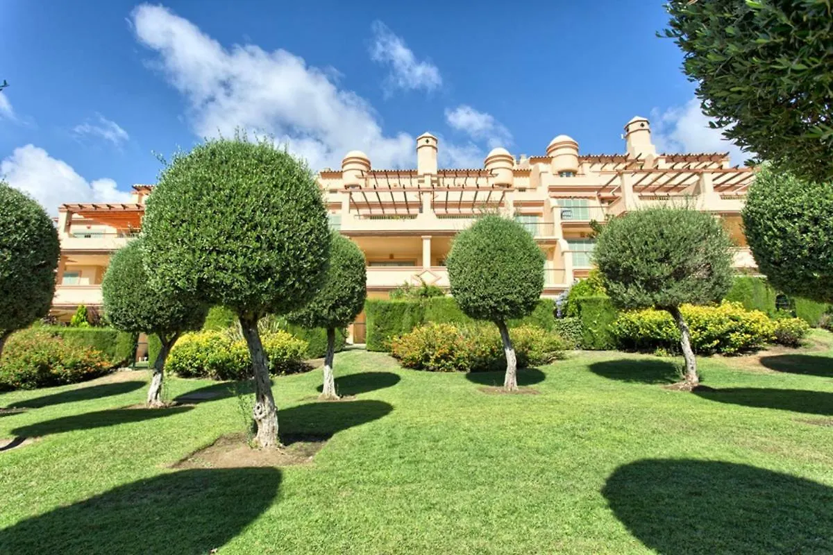 Four Seasons Los Flamingos Hotel Estepona